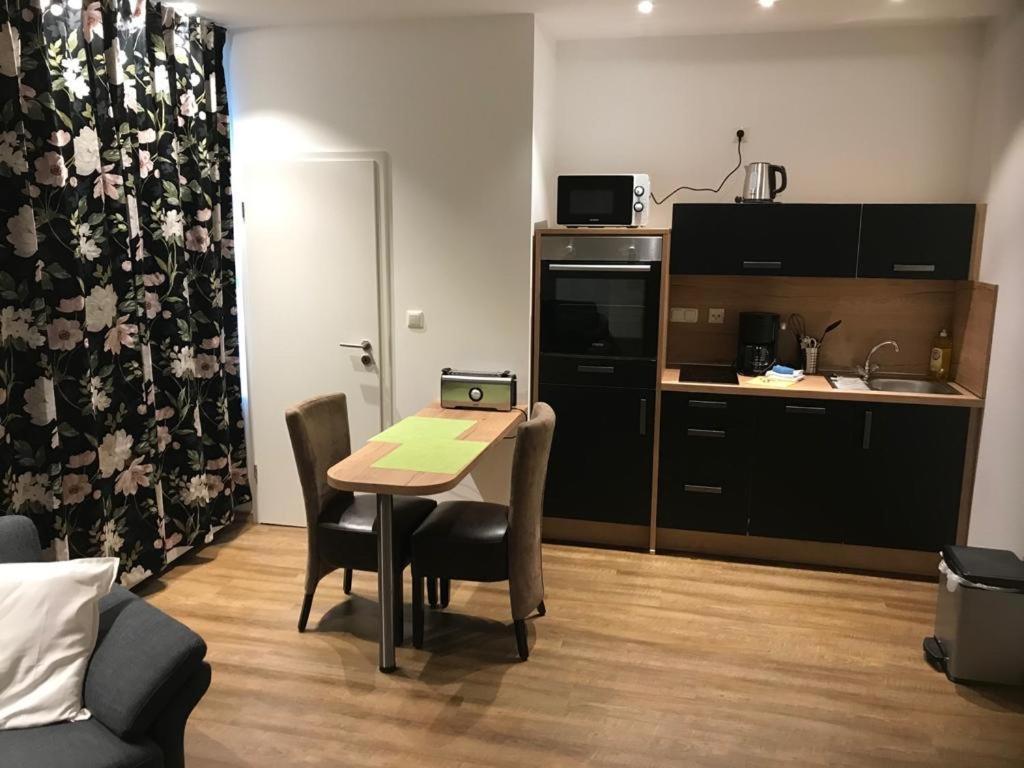 Ferienapartment: An Der Kunstakademie ハイムバッハ エクステリア 写真